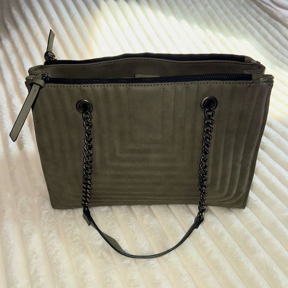 Green Suede Quilted Tote Bag - Picture 2 of 8